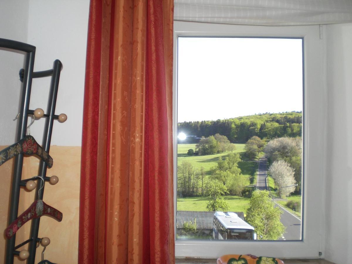 Wohnung Am Nurburgring Drees Экстерьер фото